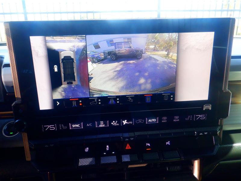 GMC HUMMER EV SUV  2024