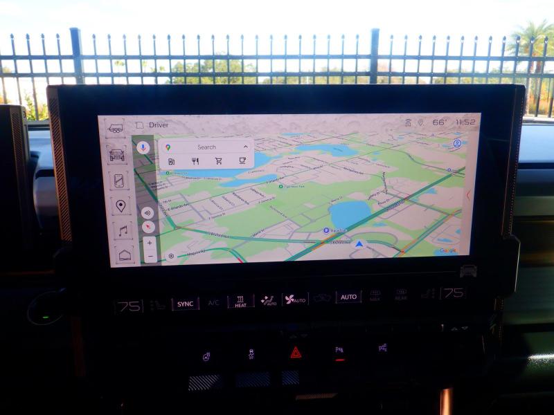 GMC HUMMER EV SUV  2024