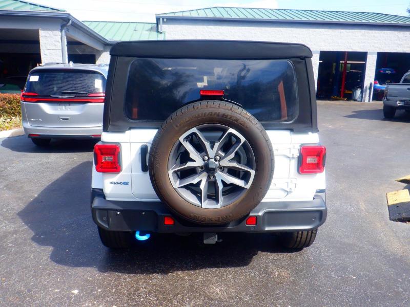 Jeep Wrangler 4xe  2024
