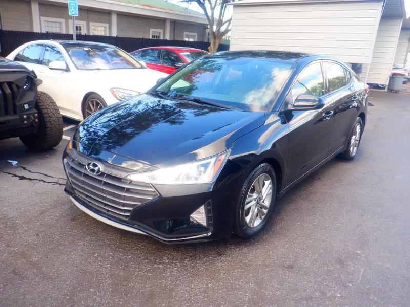 Hyundai Elantra SEL 2020