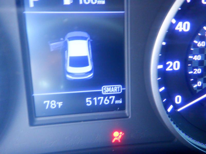 Hyundai Elantra SEL 2020