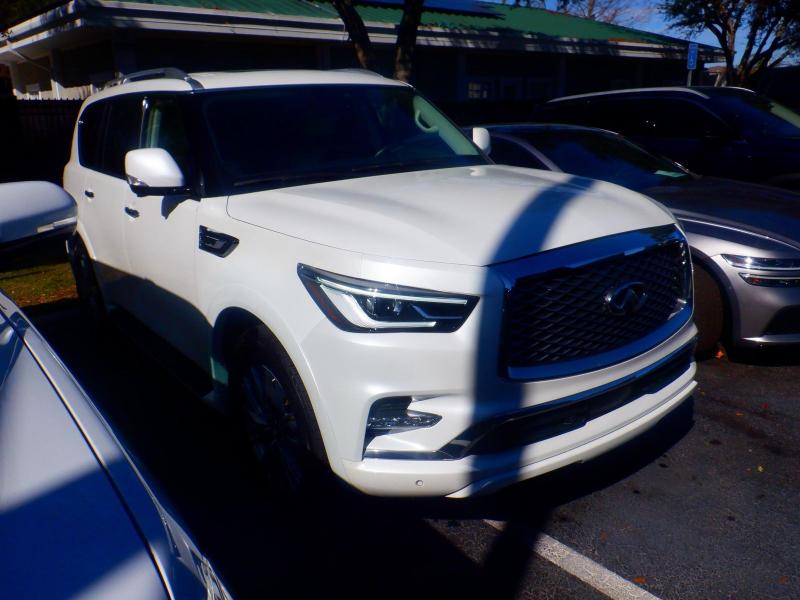 Infiniti QX80  2023