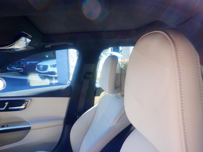 Mercedes-Benz C-Class C300 4MATIC Sedan 2022