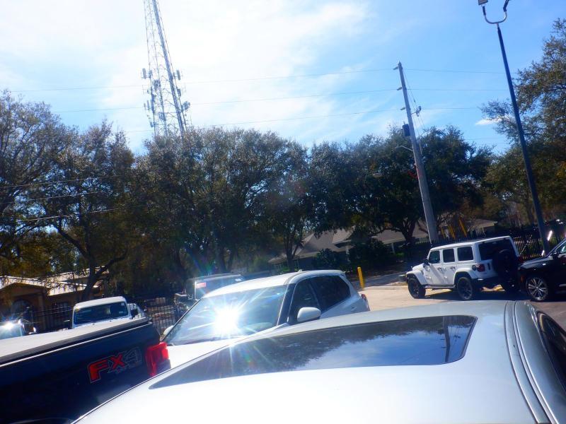 BMW 5-Series 528i 1998