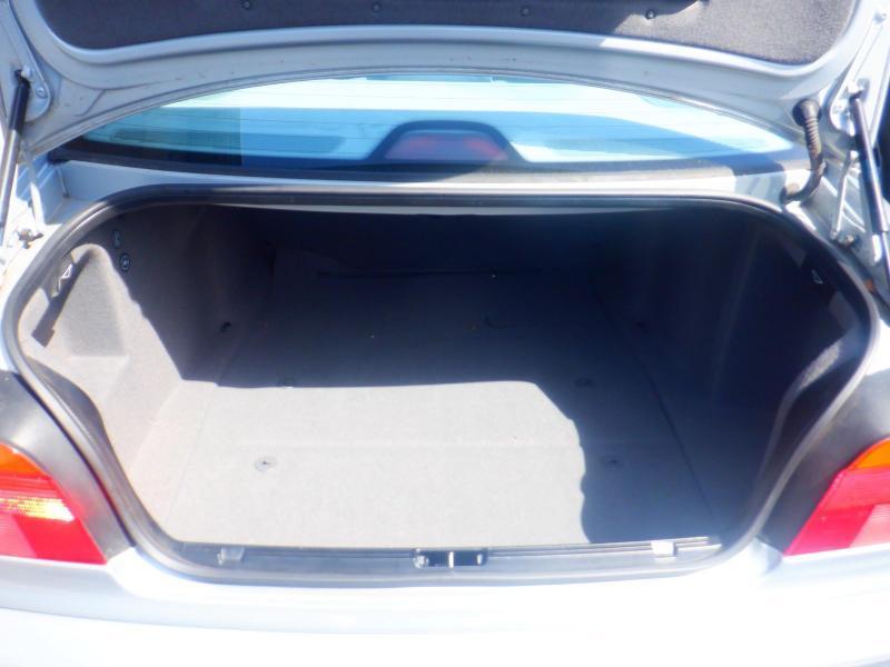 BMW 5-Series 528i 1998