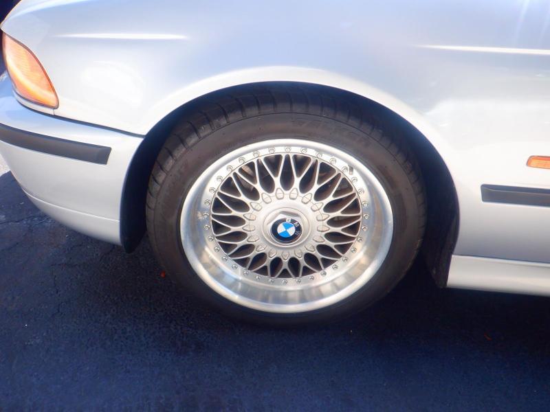 BMW 5-Series 528i 1998