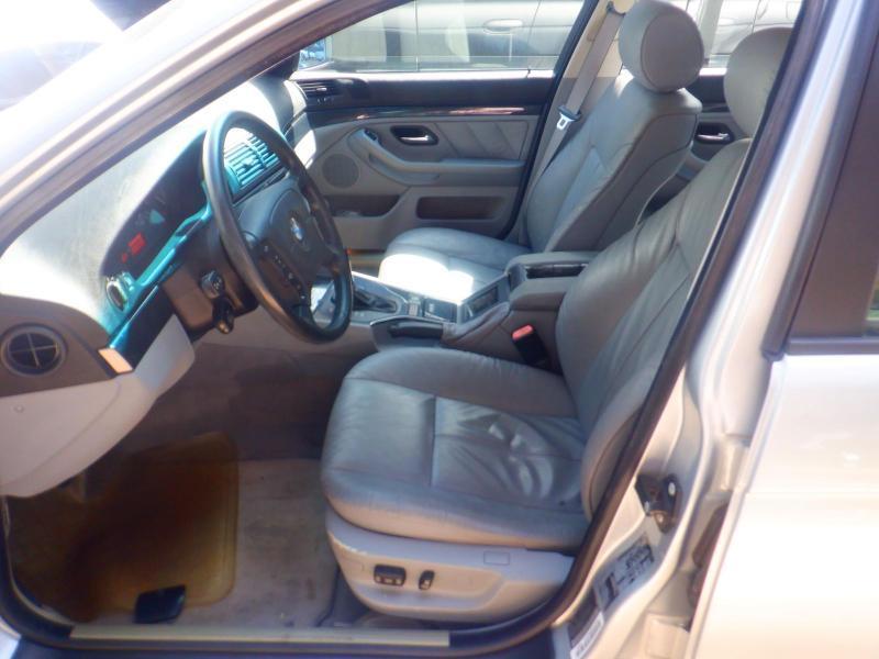 BMW 5-Series 528i 1998