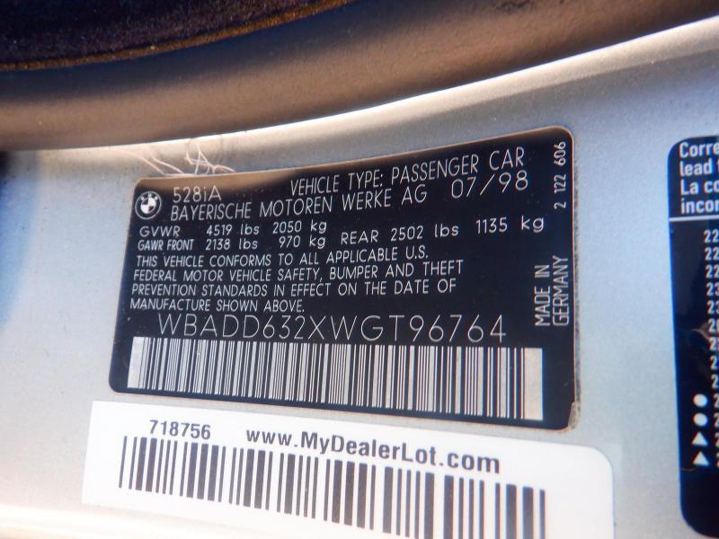 BMW 5-Series 528i 1998