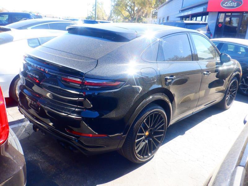 Porsche Cayenne Turbo 2020