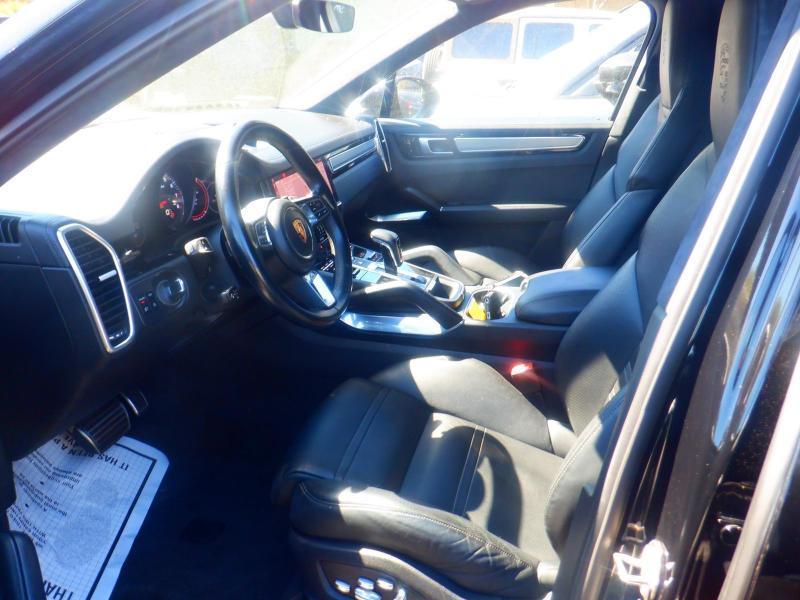 Porsche Cayenne Turbo 2020