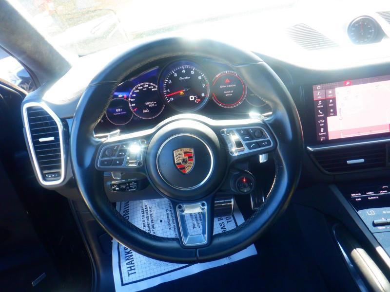 Porsche Cayenne Turbo 2020