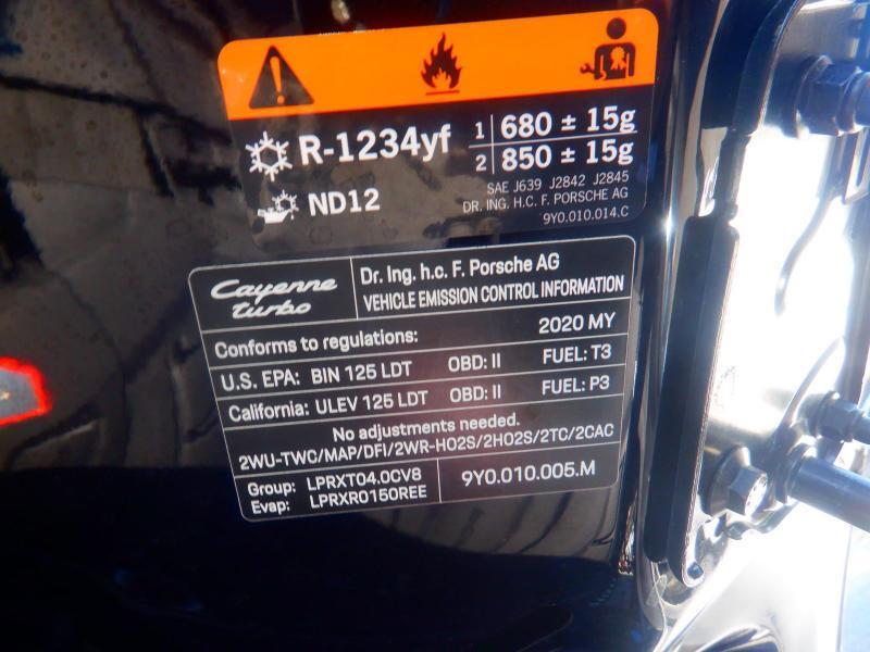 Porsche Cayenne Turbo 2020