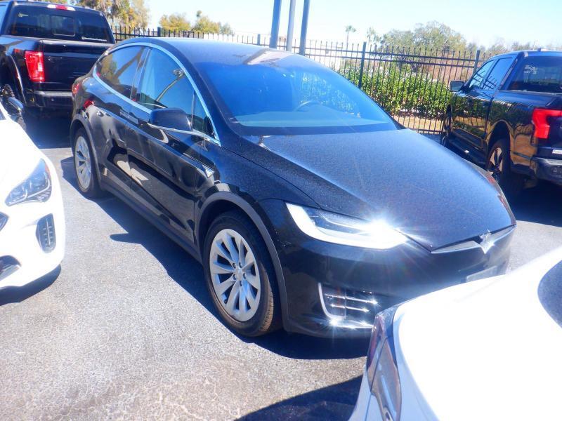 Tesla Model X Long Range 2021