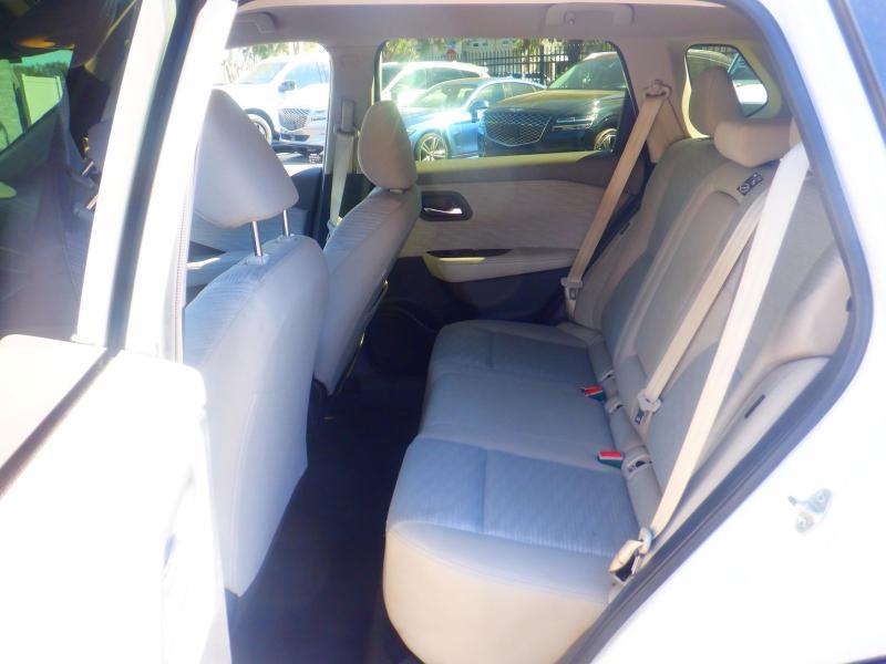 Nissan Rogue SV 2023