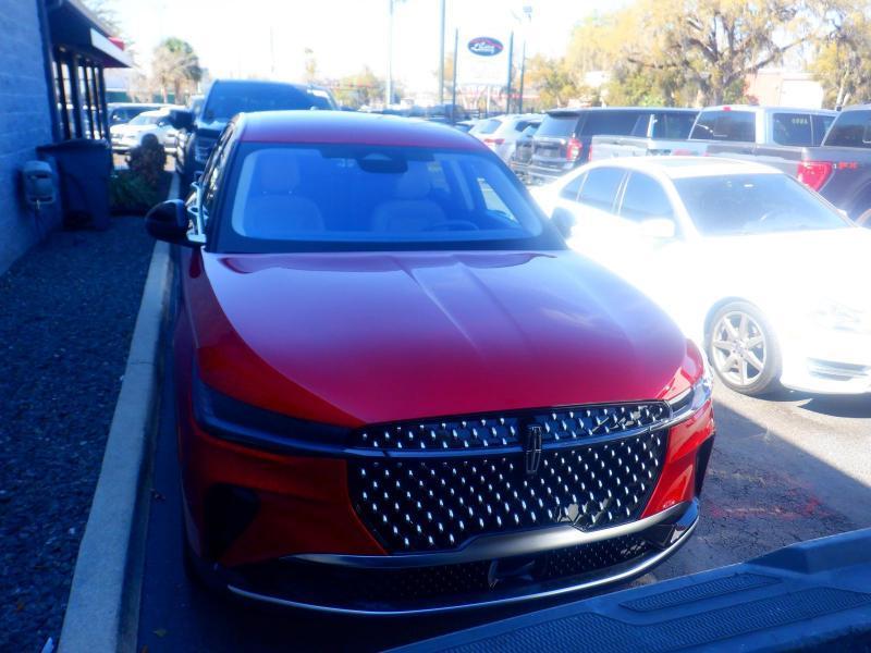 Lincoln Nautilus Premiere AWD 2025