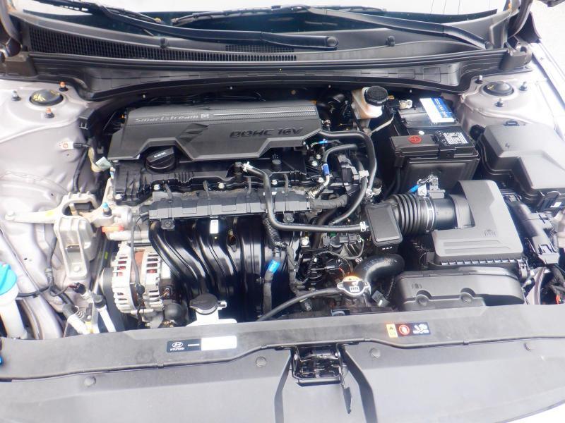 Hyundai Elantra Limited 2024