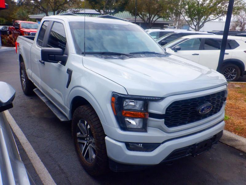 Ford F-150  2023