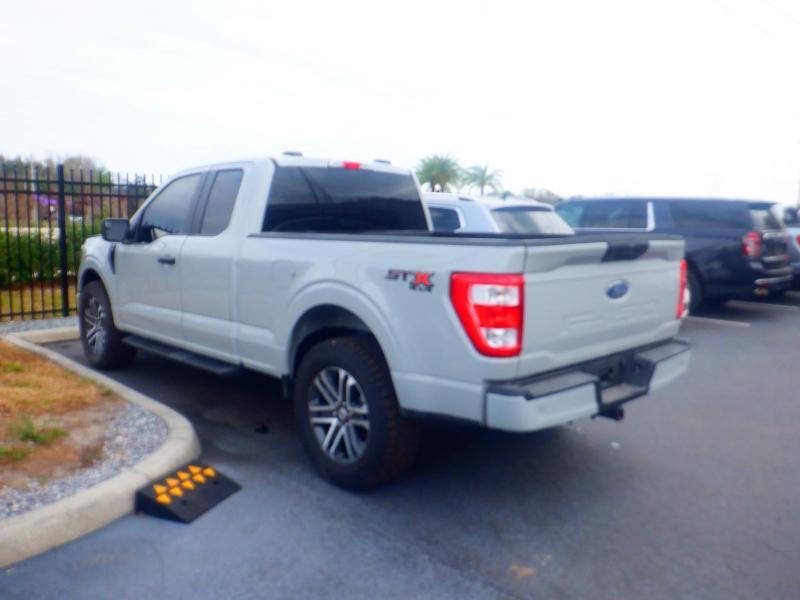 Ford F-150  2023