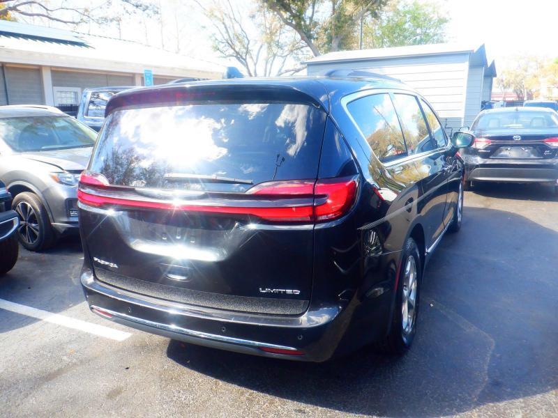 Chrysler Pacifica  2023