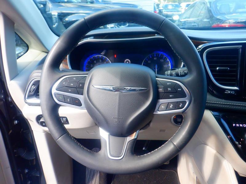 Chrysler Pacifica  2023