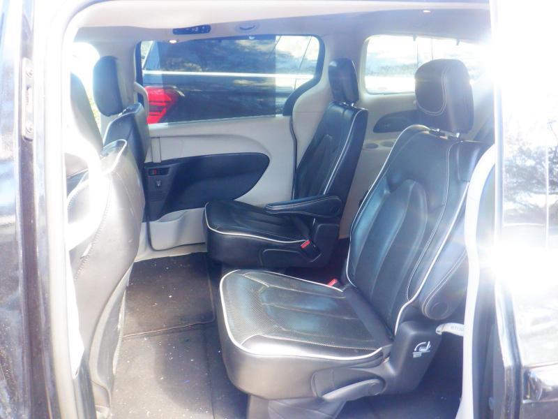 Chrysler Pacifica  2023