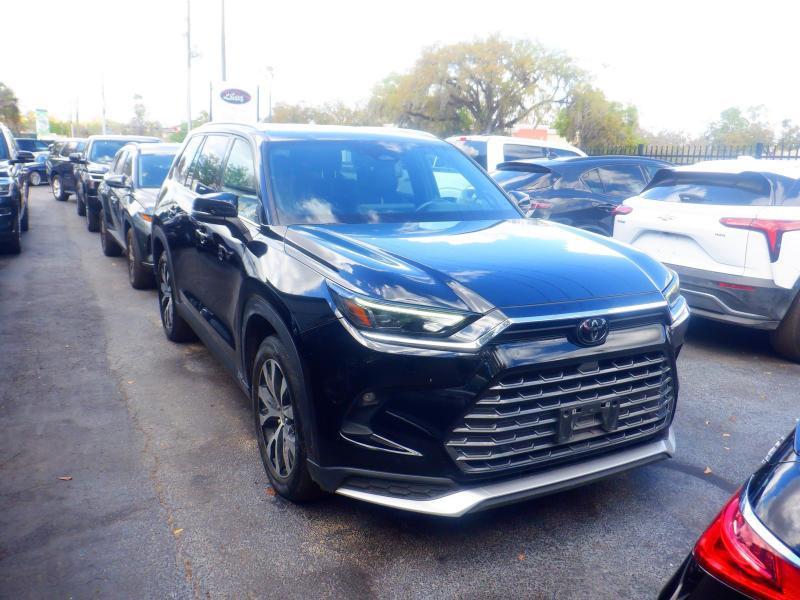 Toyota Grand Highlander Hybrid  2024