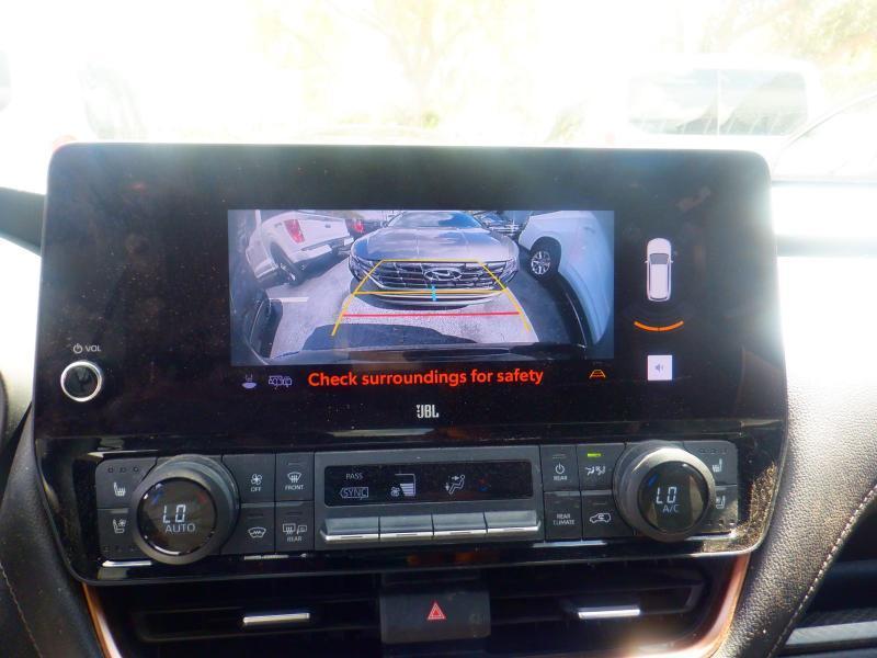 Toyota Grand Highlander Hybrid  2024