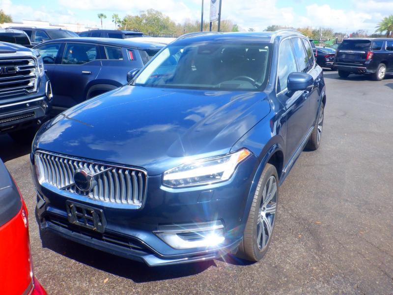 Volvo XC90  2024