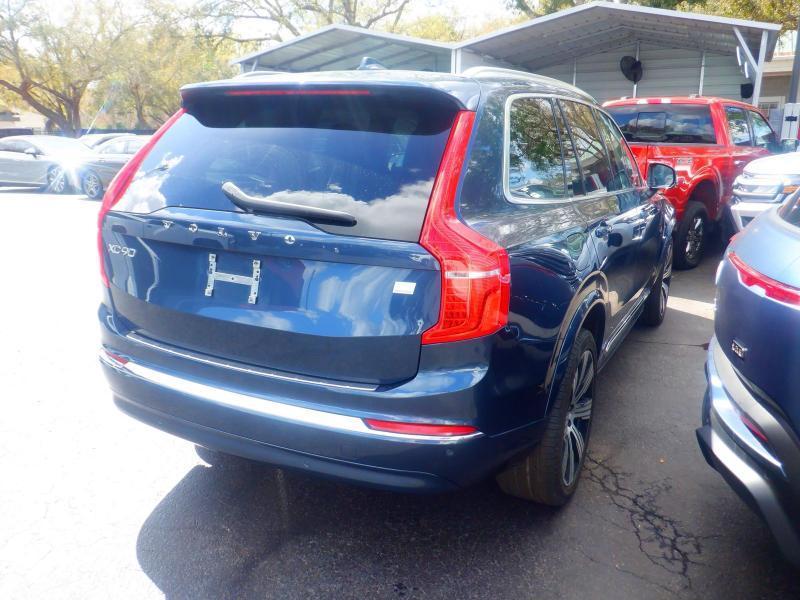Volvo XC90  2024