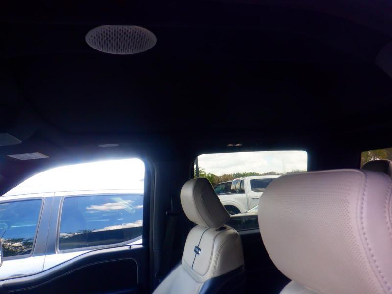 Ford F-150 Lightning  2023