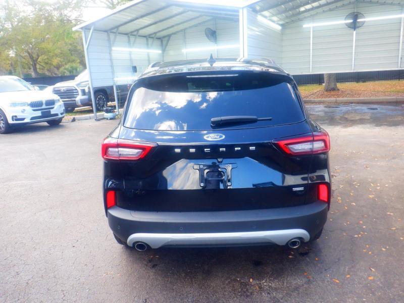 Ford Escape Plug-in Hybrid  2025