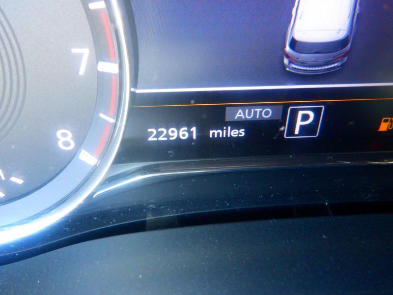 Infiniti QX80 PREMIUM SELECT 2024