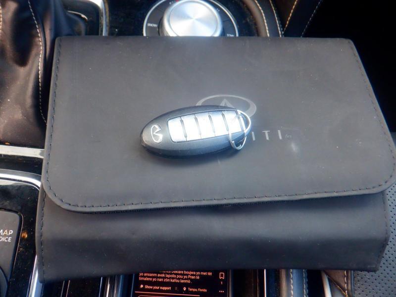 Infiniti QX80 PREMIUM SELECT 2024