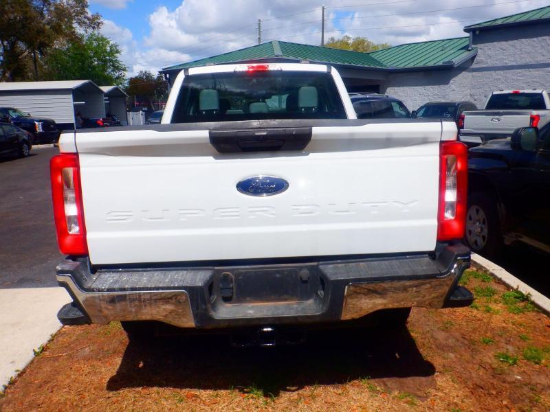 Ford F-250 SD  2023