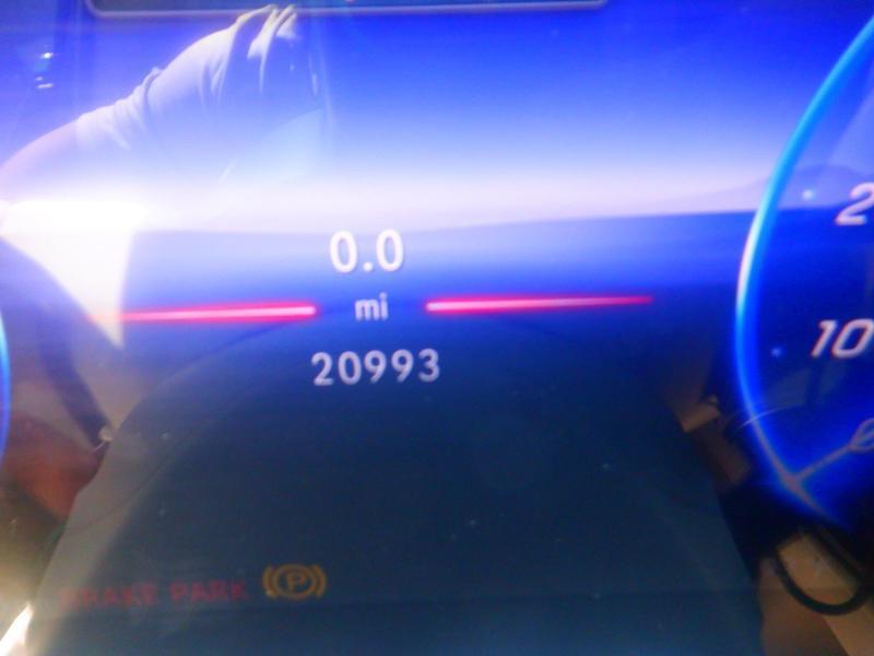 Mercedes-Benz EQE  2023