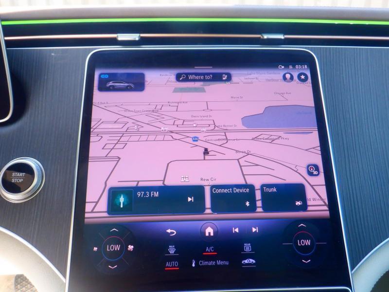 Mercedes-Benz EQE  2023