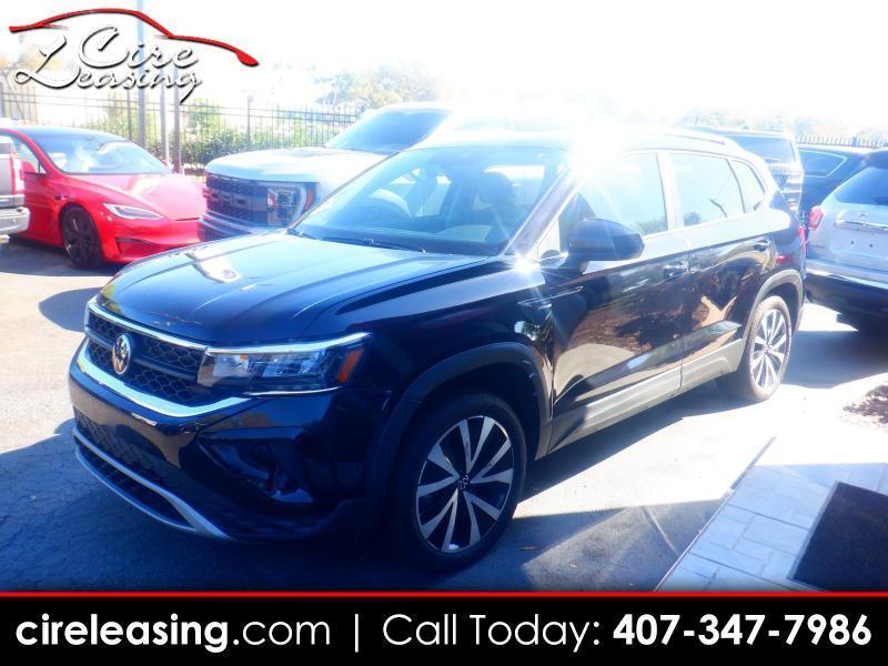 Volkswagen Taos SE 2024