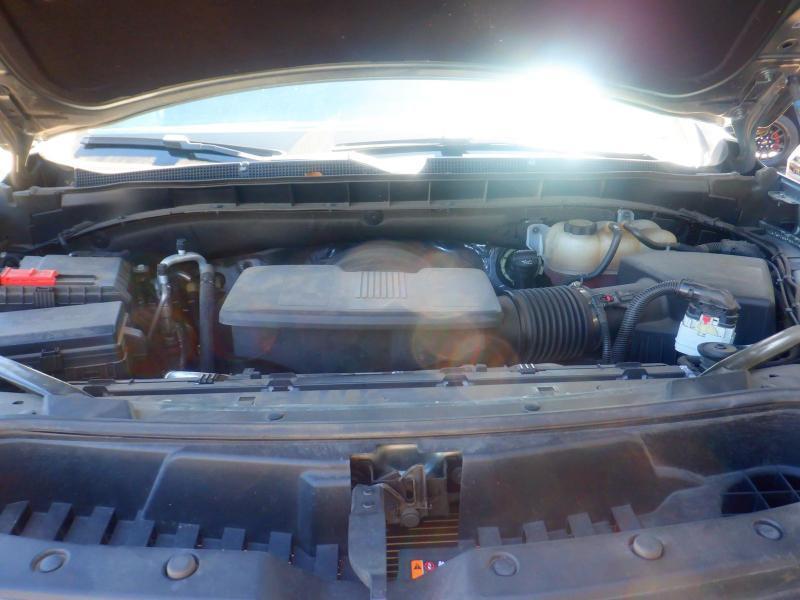 Chevrolet Suburban  2023