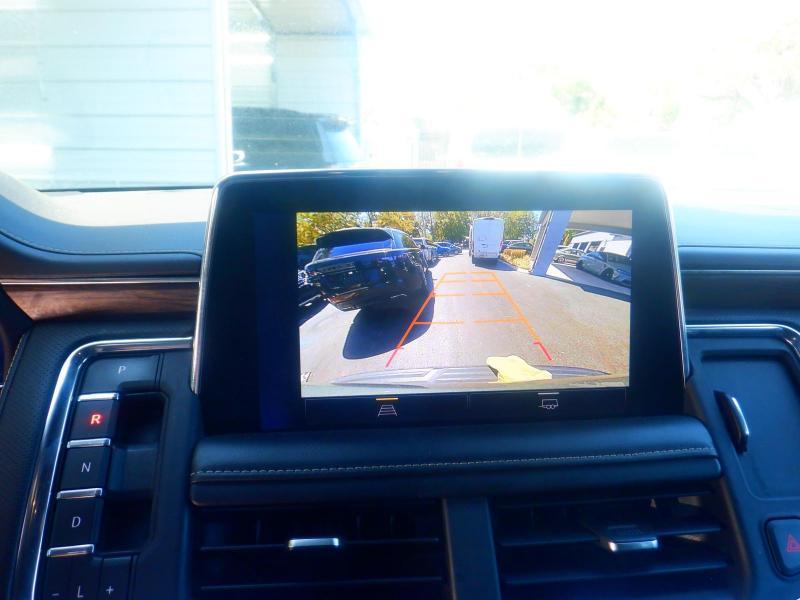 Chevrolet Suburban  2023