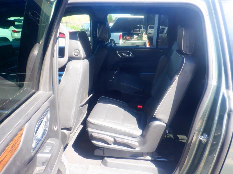 Chevrolet Suburban  2023