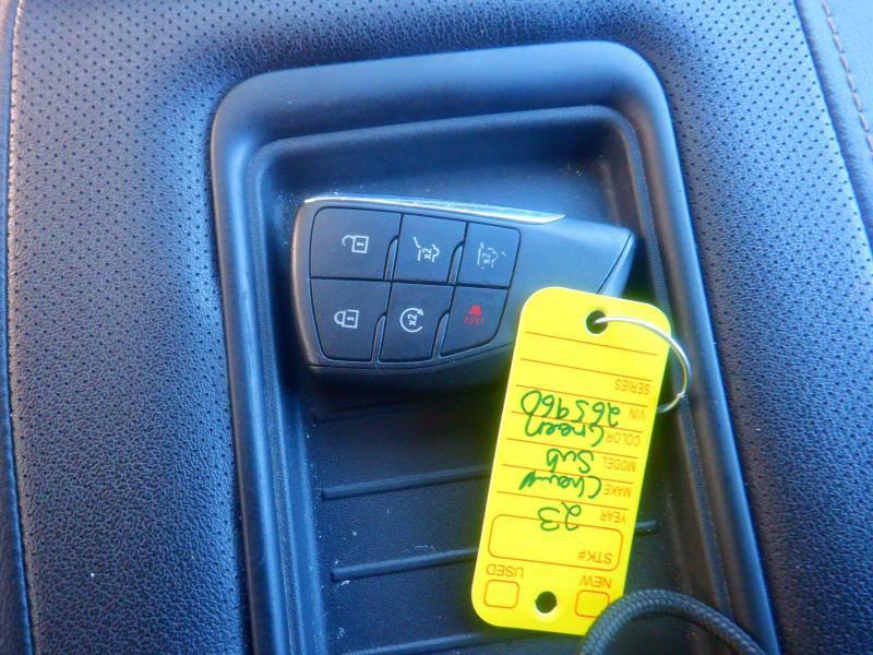 Chevrolet Suburban  2023