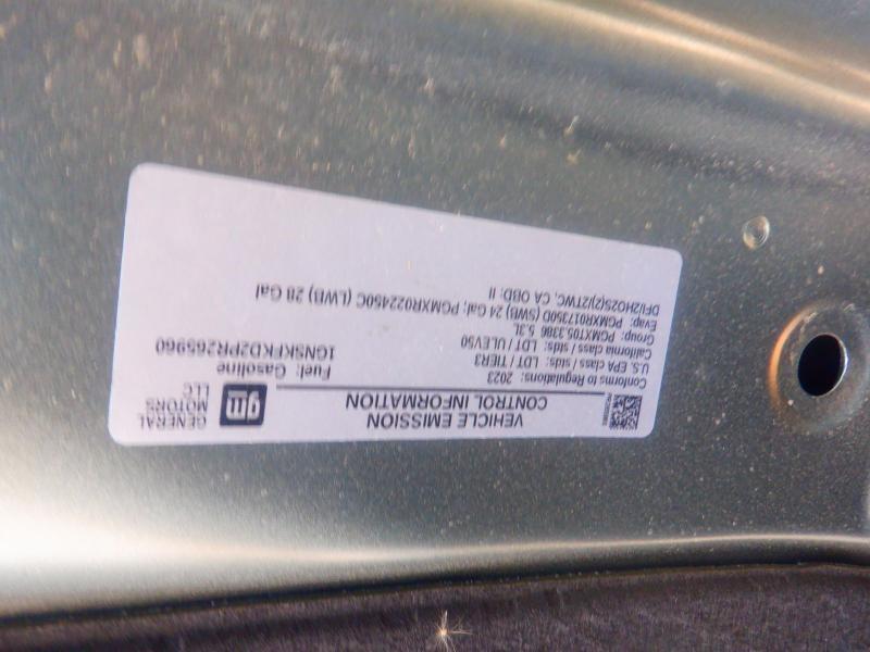 Chevrolet Suburban  2023