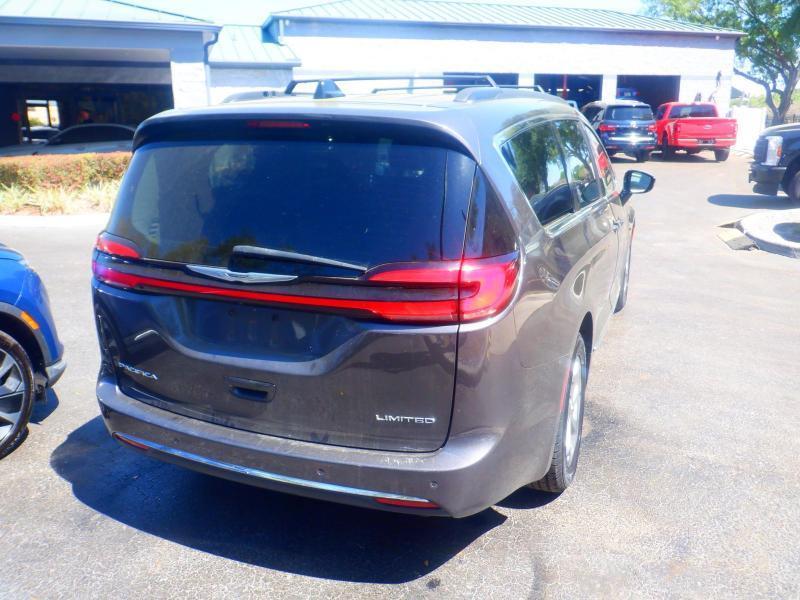 Chrysler Pacifica  2023