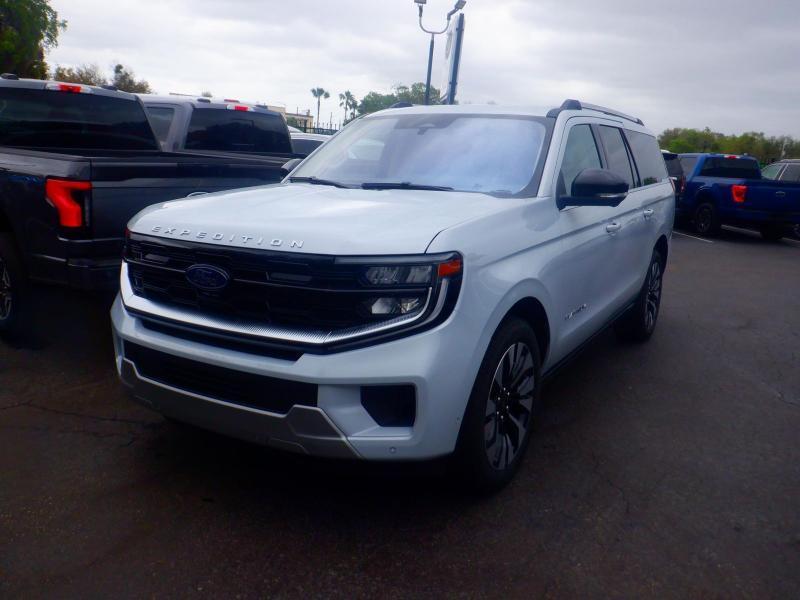 Ford Expedition MAX Platinum 2025
