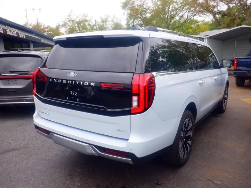 Ford Expedition MAX Platinum 2025