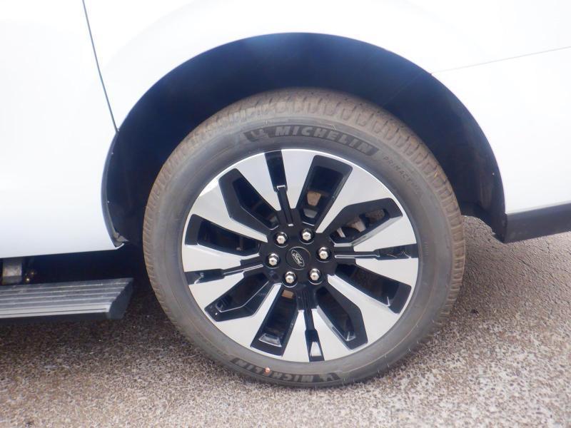 Ford Expedition MAX Platinum 2025