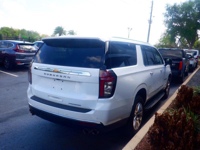 Chevrolet Suburban  2023