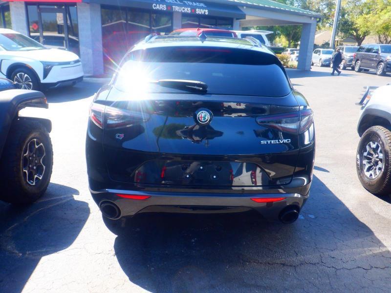 Alfa Romeo Stelvio  2024