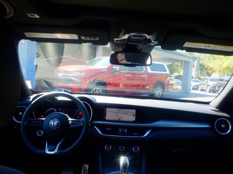 Alfa Romeo Stelvio  2024