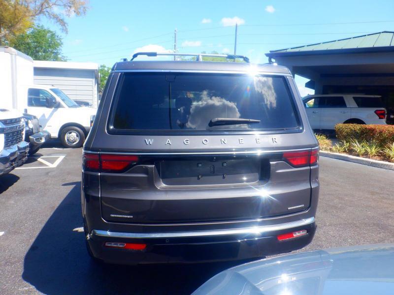 Jeep Wagoneer  2022